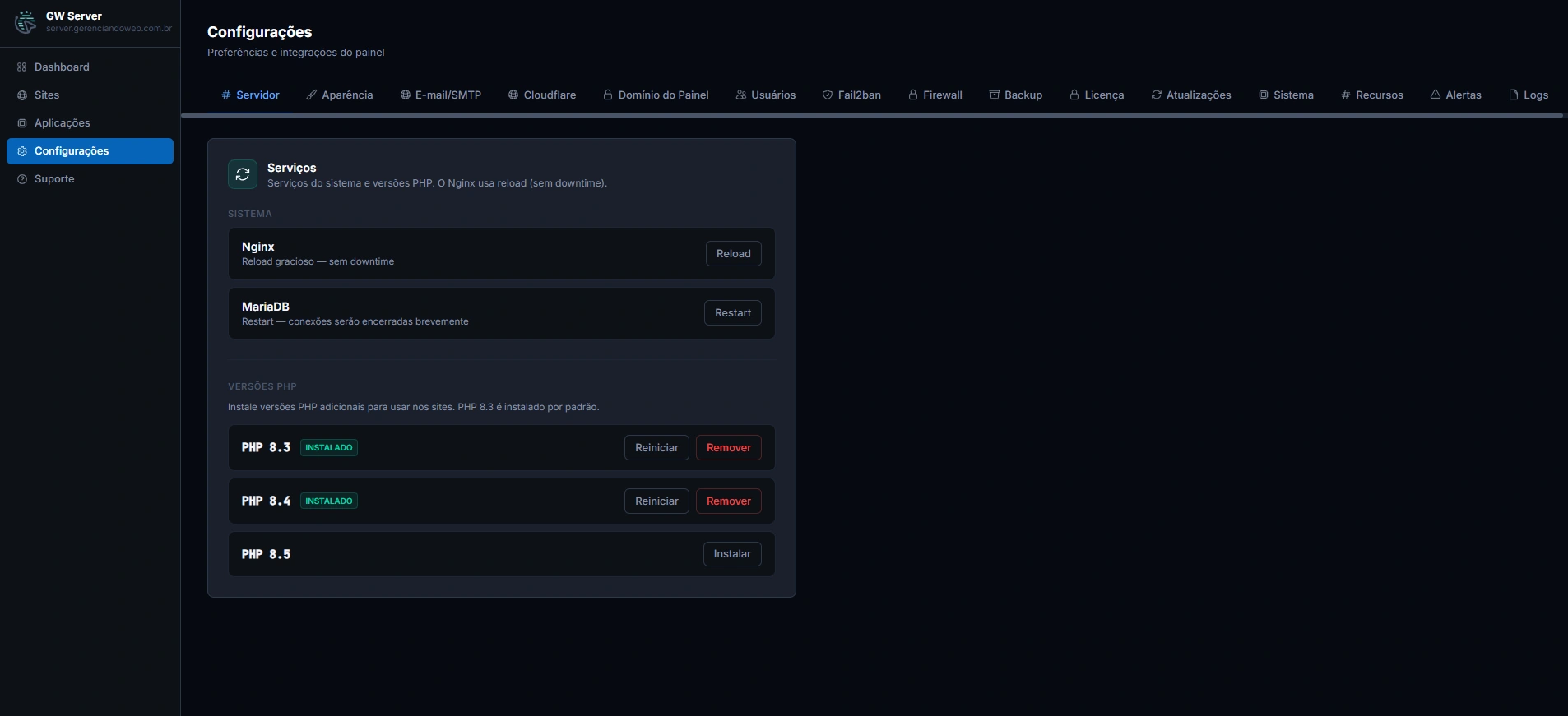 Aba Servidor, com o controle do nginx e do MariaDB e as versões de PHP instaladas